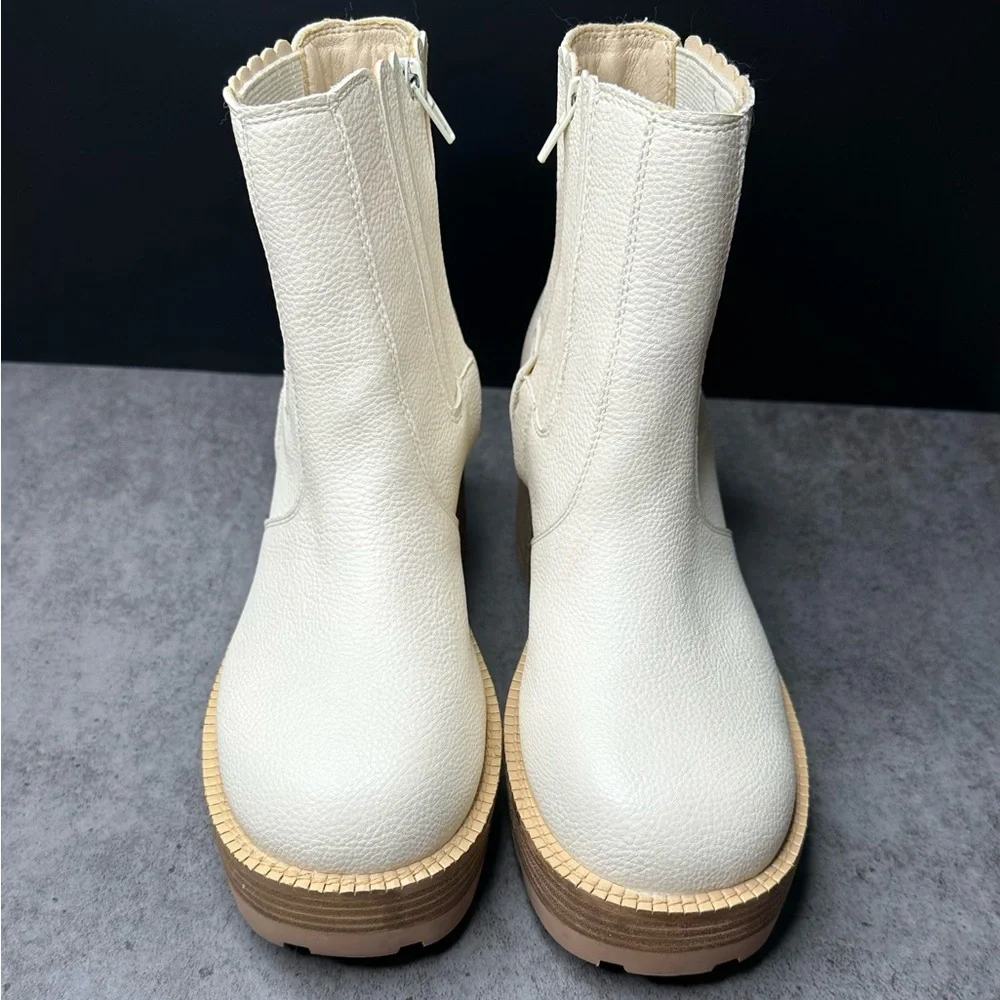 Oasis Society California Dorothy Chunky Boots - Picture 2 of 7